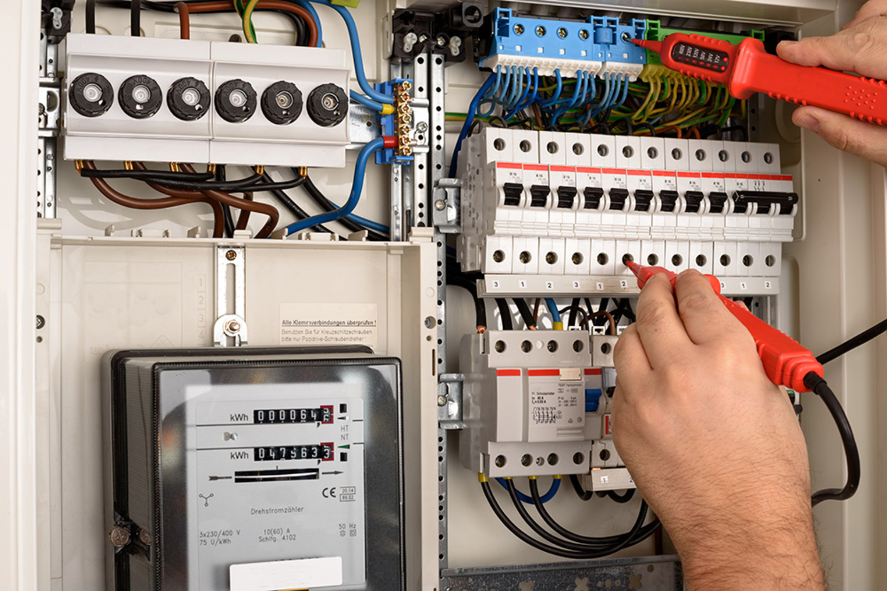 E-Check bei Walter Wittenzellner in Kollnburg