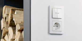 JUNG KNX Taster F 10 bei Walter Wittenzellner in Kollnburg